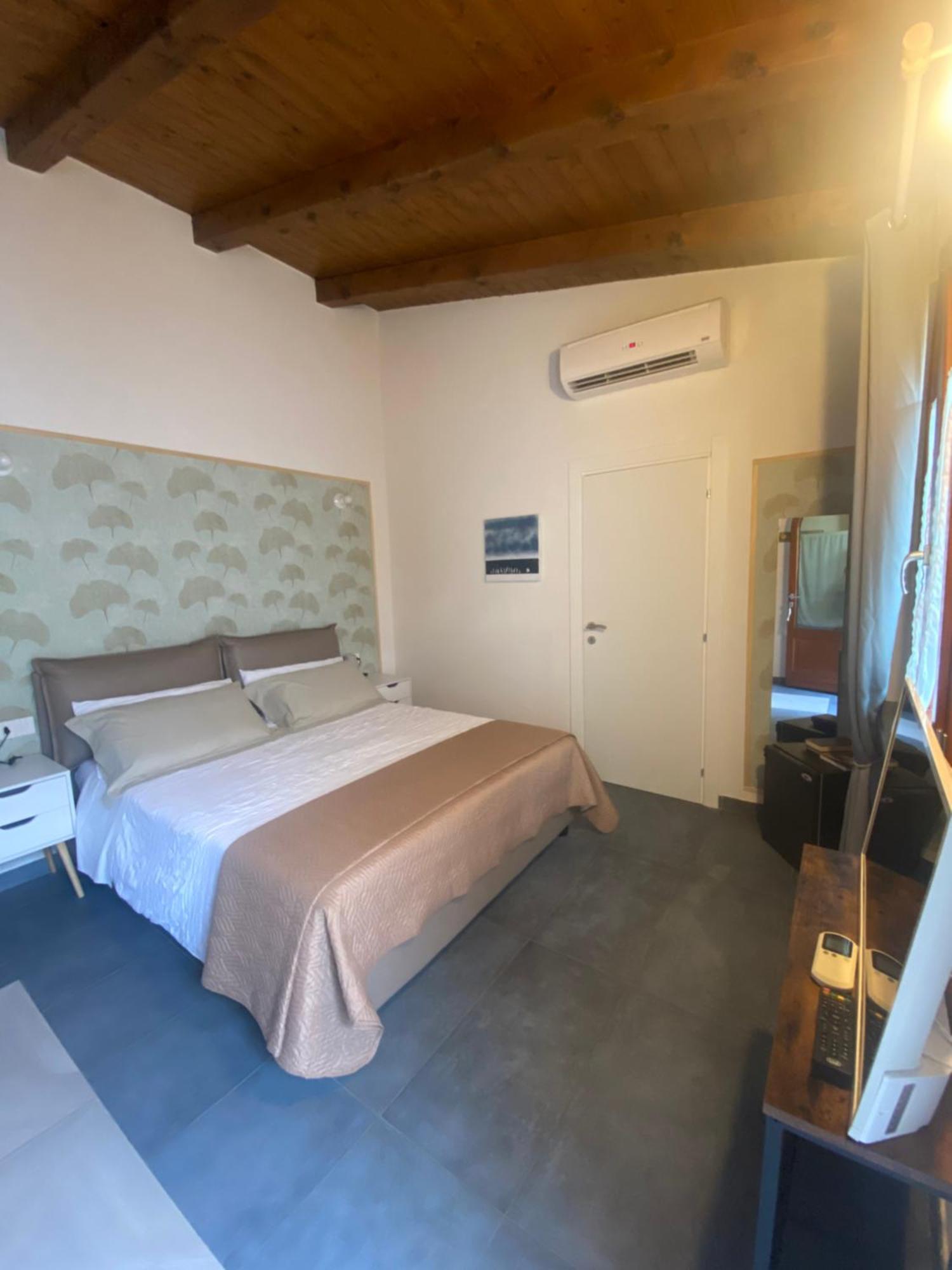 מלון מרינה די פיזה Casa Raffaela מראה חיצוני תמונה